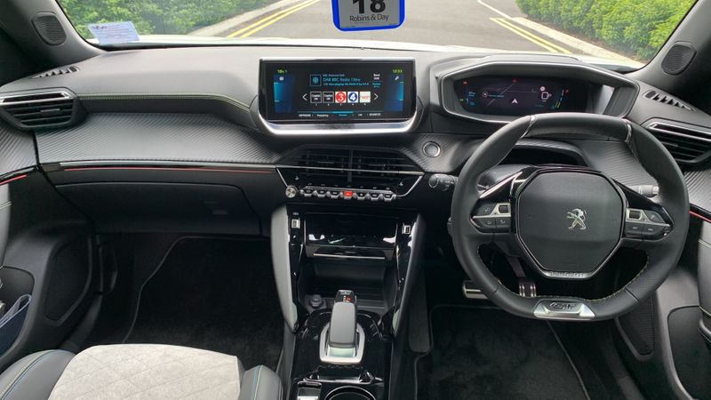 Peugeot 2008 100kW GT Premium 50kWh 5dr Auto