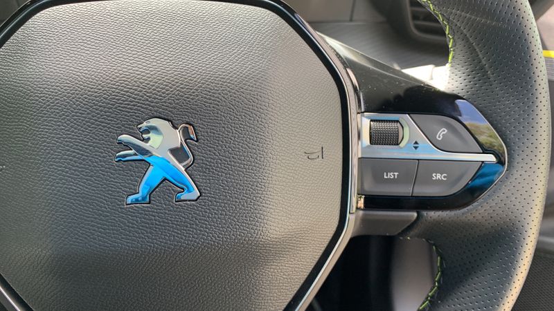 Peugeot 2008 100kW GT Premium 50kWh 5dr Auto