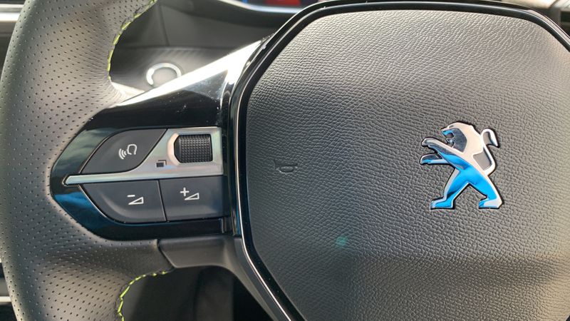 Peugeot 2008 100kW GT Premium 50kWh 5dr Auto