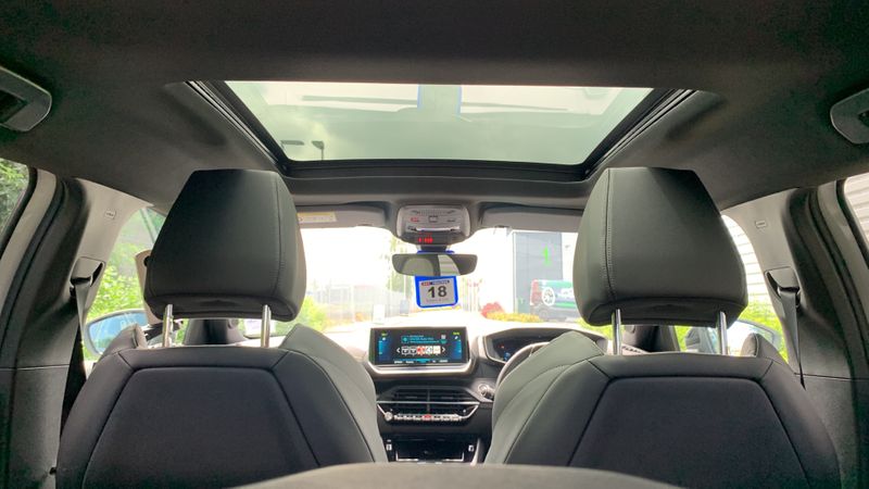 Peugeot 2008 100kW GT Premium 50kWh 5dr Auto