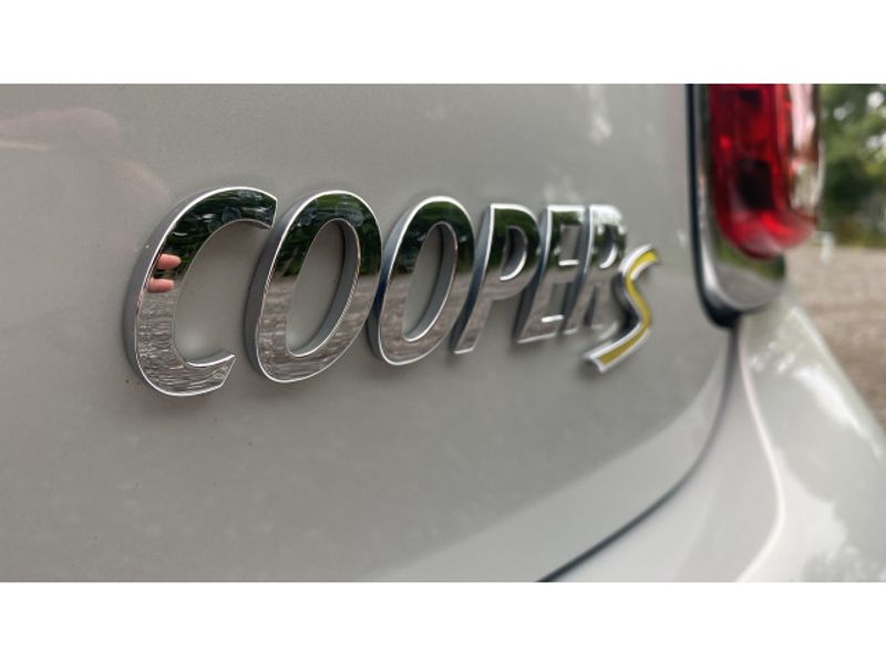 MINI Hatchback 135kW Cooper S Level 3 33kWh 3dr Auto