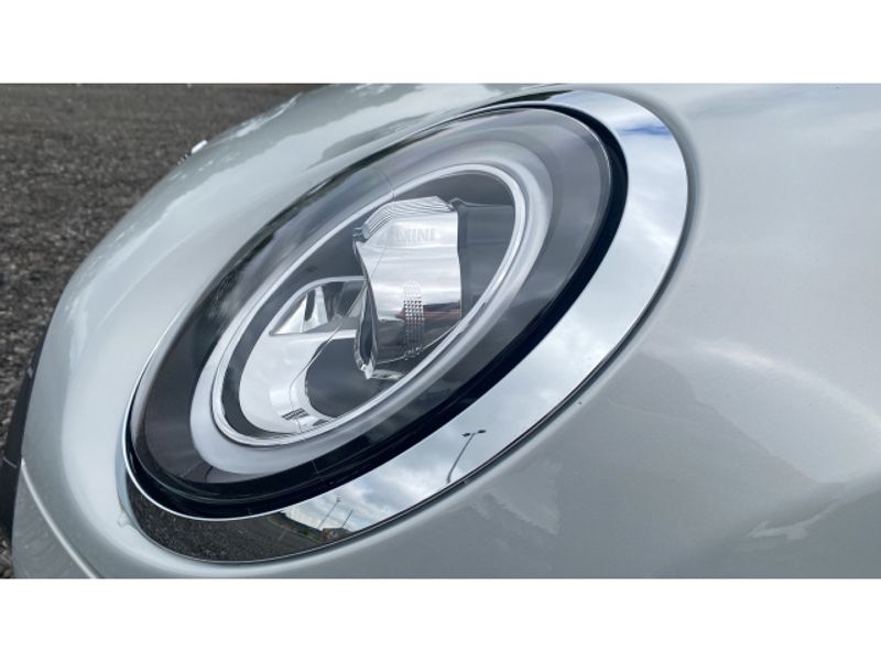 MINI Hatchback 135kW Cooper S Level 3 33kWh 3dr Auto