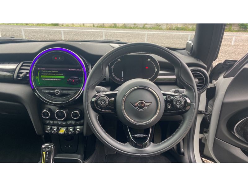 MINI Hatchback 135kW Cooper S Level 3 33kWh 3dr Auto
