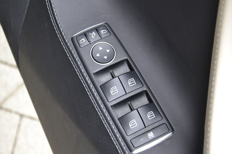Tesla Model S 449kW 100kWh Dual Motor 5dr Auto