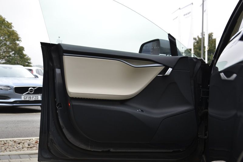 Tesla Model S 449kW 100kWh Dual Motor 5dr Auto