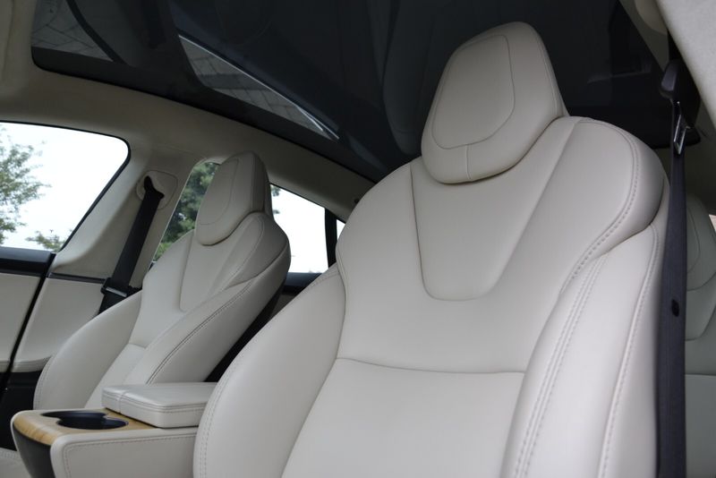 Tesla Model S 449kW 100kWh Dual Motor 5dr Auto