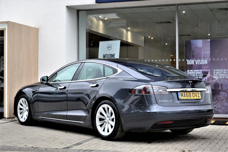 Tesla Model S 449kW 100kWh Dual Motor 5dr Auto