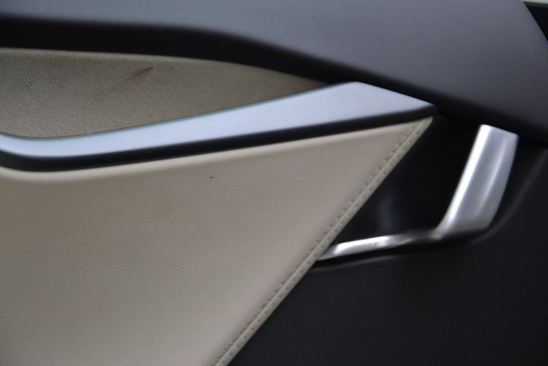 Tesla Model S 449kW 100kWh Dual Motor 5dr Auto