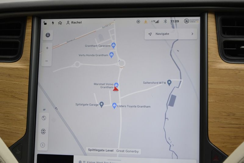 Tesla Model S 449kW 100kWh Dual Motor 5dr Auto
