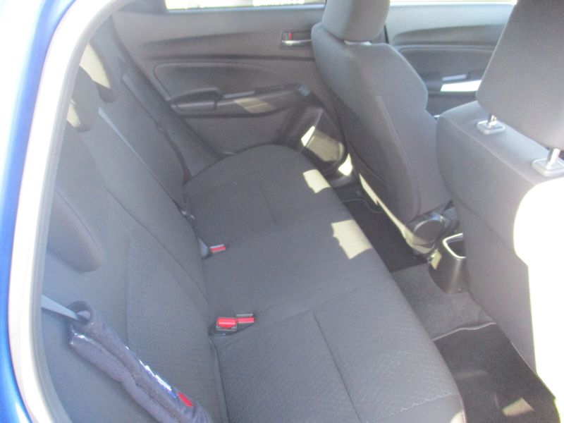 Suzuki Swift 1.0 Boosterjet SHVS SZ5 5dr