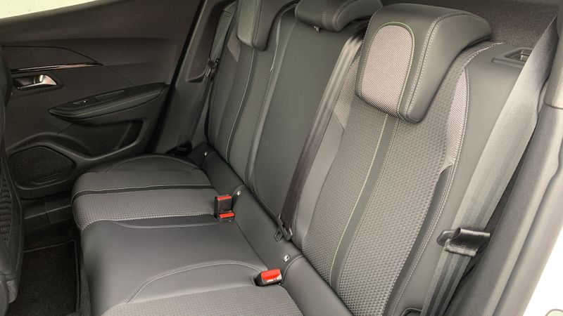 Peugeot 2008 100kW GT 50kWh 5dr Auto