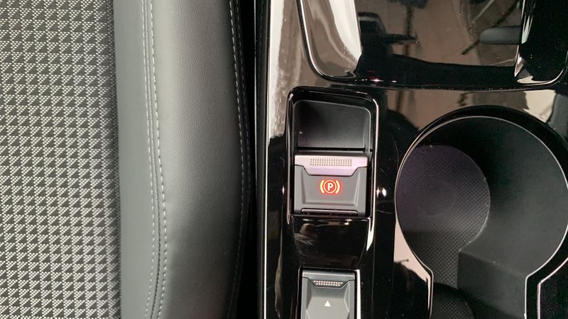 Peugeot 2008 100kW GT 50kWh 5dr Auto