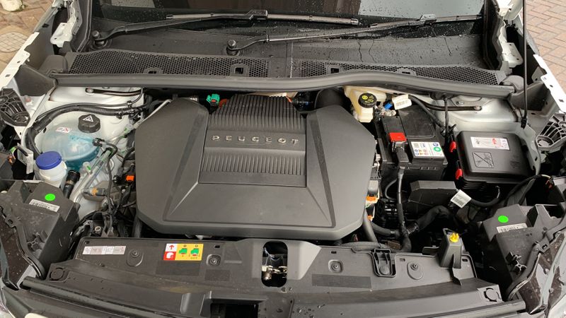 Peugeot 2008 100kW GT 50kWh 5dr Auto