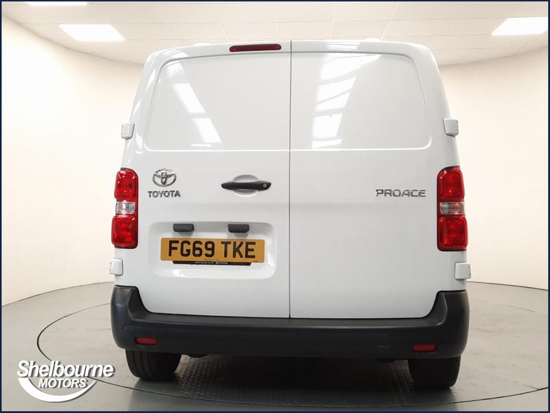 Toyota Proace 1.5D 120 Icon Van