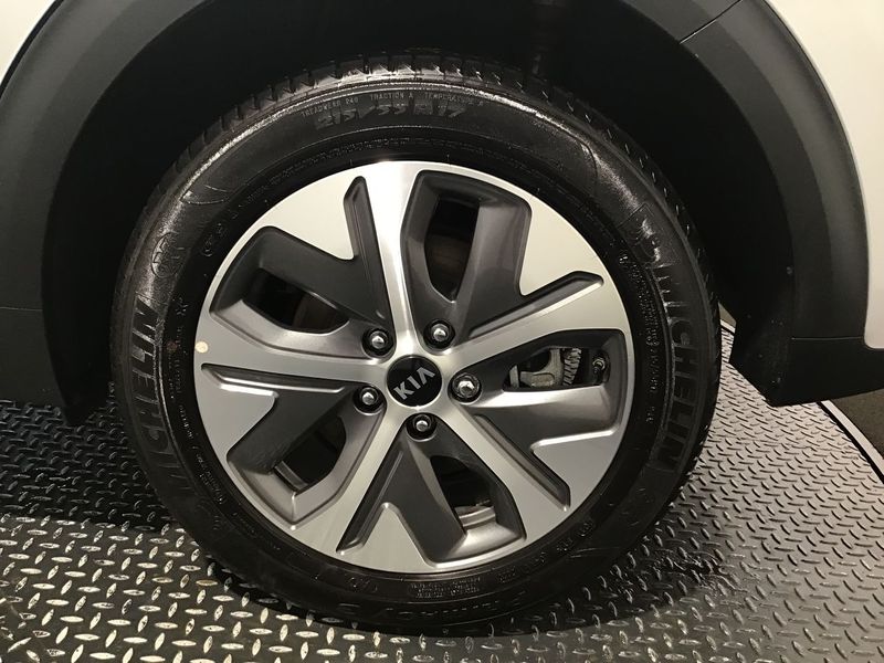 Kia E Niro 150kW 4 64kWh 5dr Auto