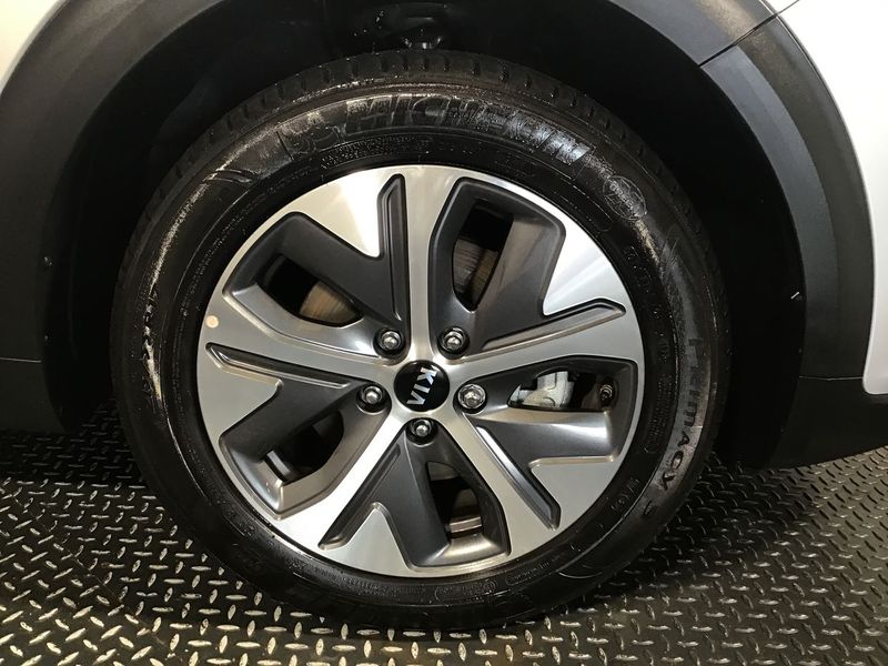 Kia E Niro 150kW 4 64kWh 5dr Auto