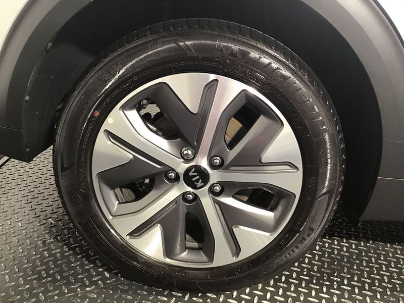 Kia E Niro 150kW 4 64kWh 5dr Auto
