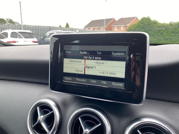 Mercedes-Benz A-Class Review | heycar