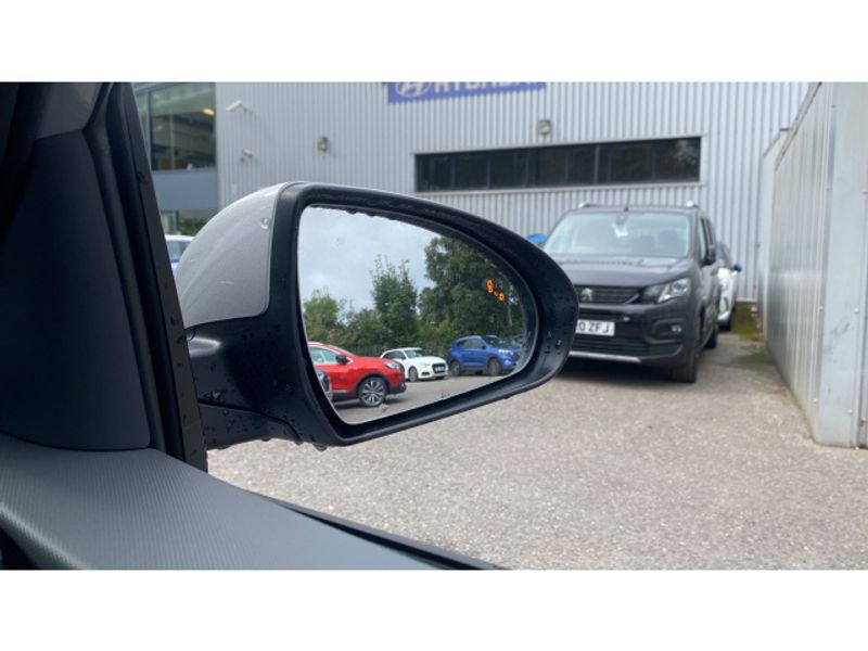 Hyundai IONIQ 100kW Premium SE 38kWh 5dr Auto