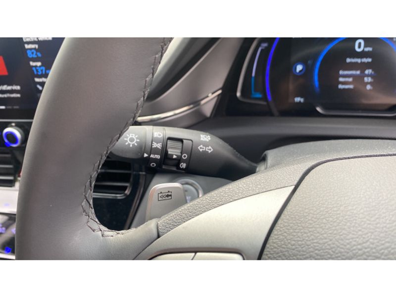Hyundai IONIQ 100kW Premium SE 38kWh 5dr Auto