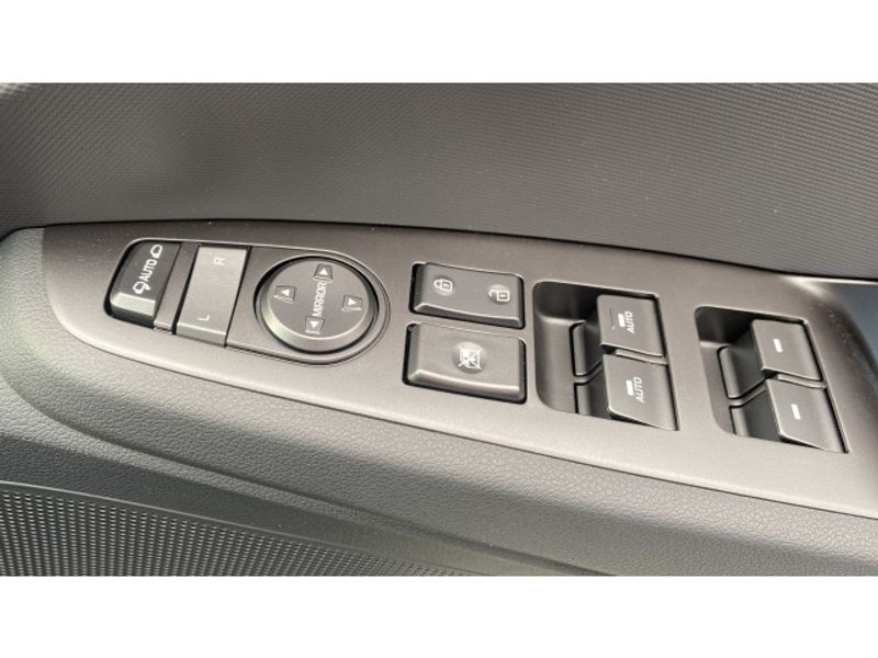 Hyundai IONIQ 100kW Premium SE 38kWh 5dr Auto