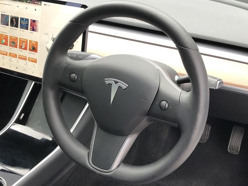 Tesla Model 3 Standard Plus 4dr Auto