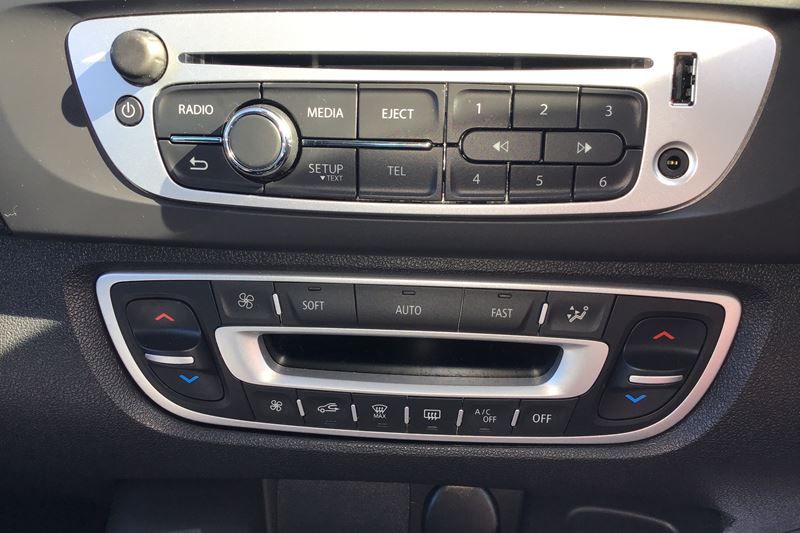 Renault Scenic 1.2 TCE Dynamique Nav 5dr