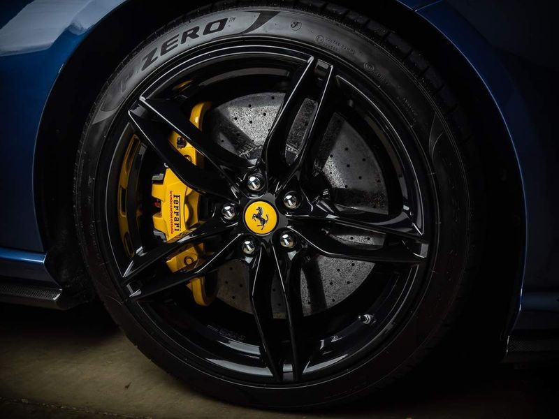 Ferrari 812 Superfast 2dr Auto