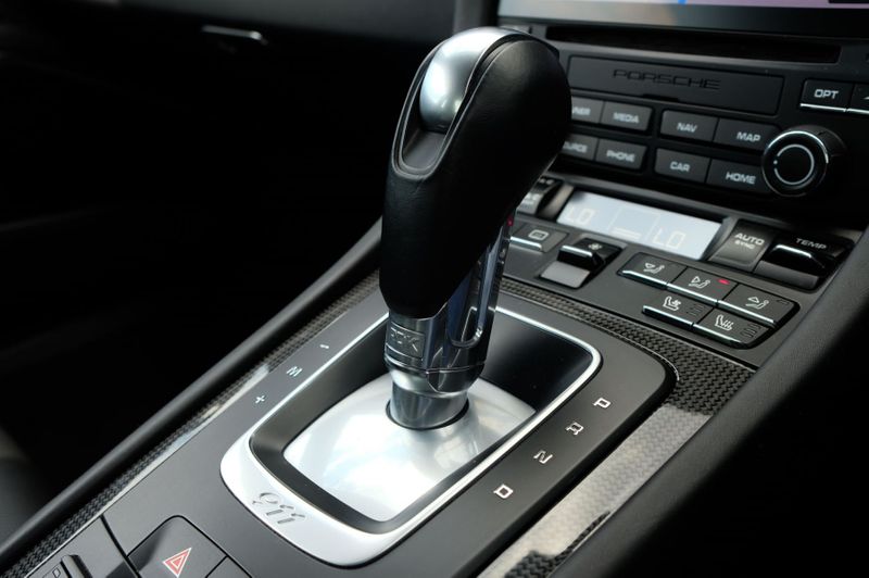 Porsche 911 2dr PDK