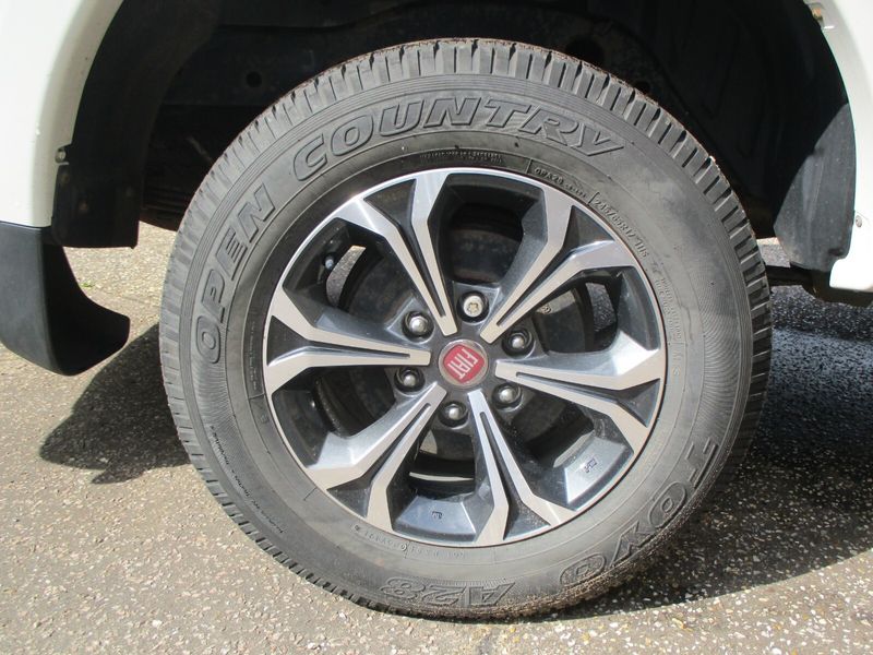 Fiat Fullback 2.4 180hp LX Double Cab Pick Up