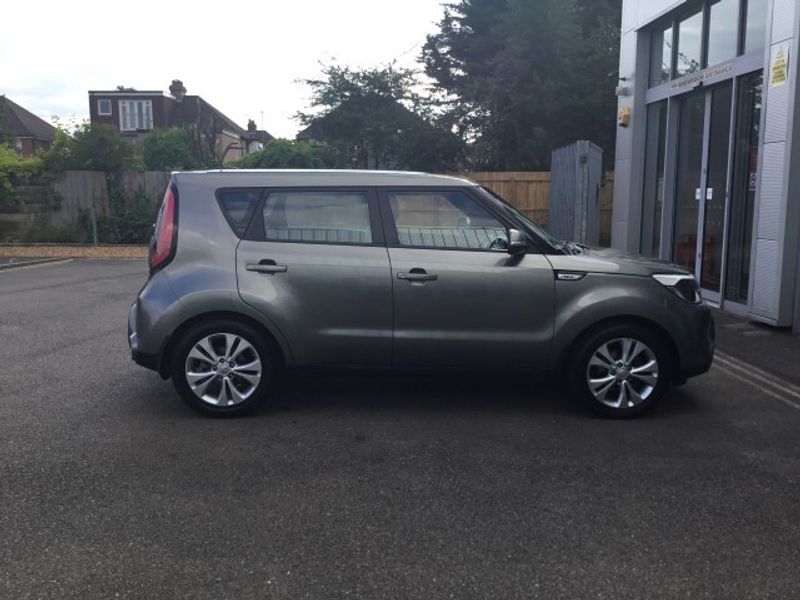Kia Soul 1.6 GDi Connect Plus 5dr