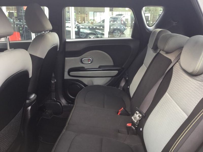 Kia Soul 1.6 GDi Connect Plus 5dr