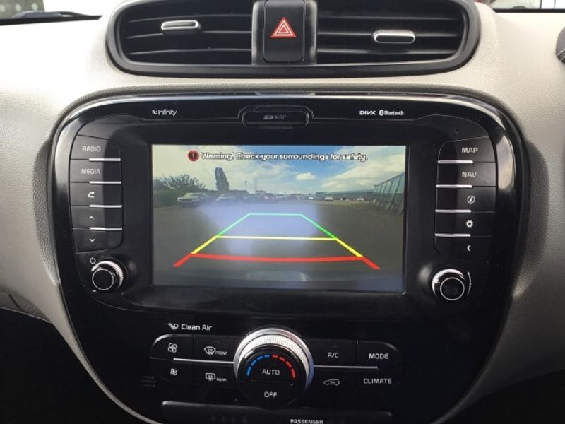 Kia Soul 1.6 GDi Connect Plus 5dr