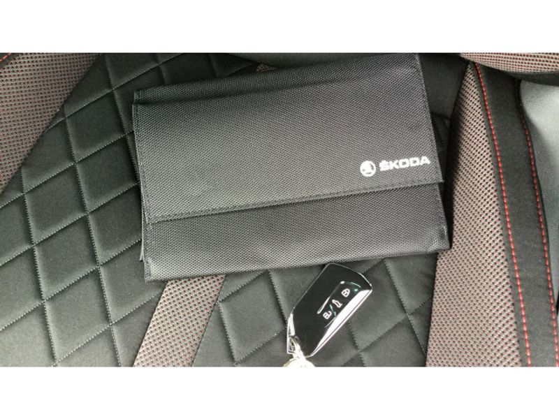 Skoda Octavia 1.4 TSI iV vRS 5dr DSG
