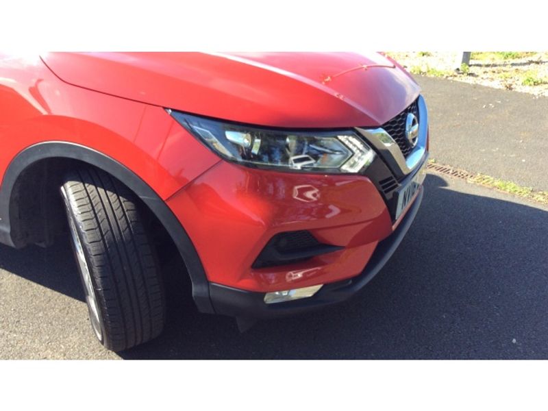 Nissan Qashqai 1.2 DiG-T Acenta 5dr