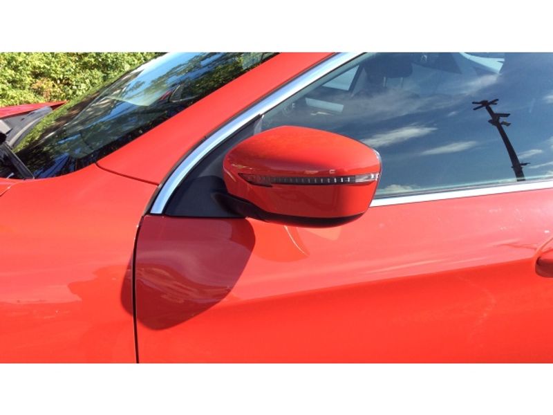 Nissan Qashqai 1.2 DiG-T Acenta 5dr