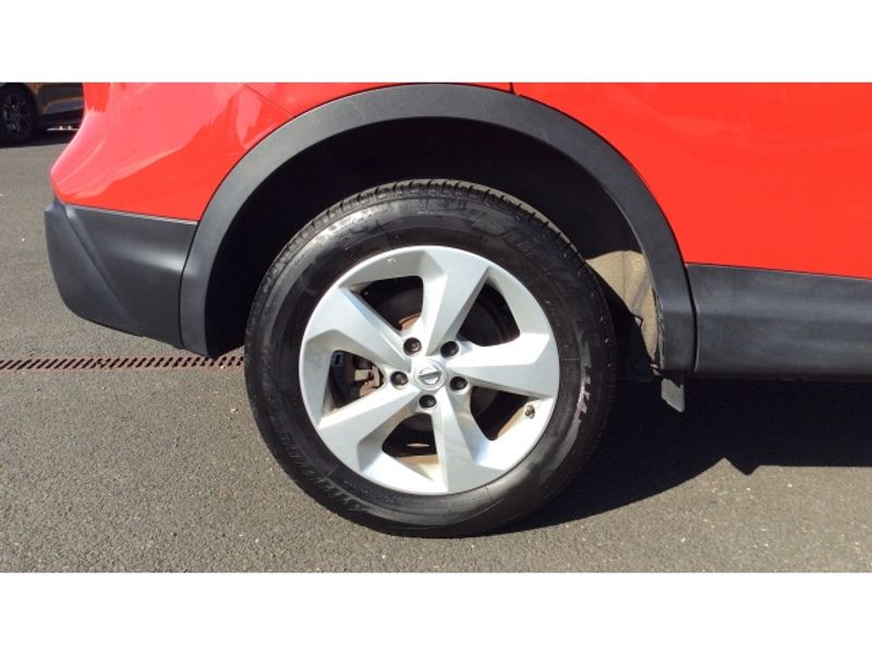 Nissan Qashqai 1.2 DiG-T Acenta 5dr