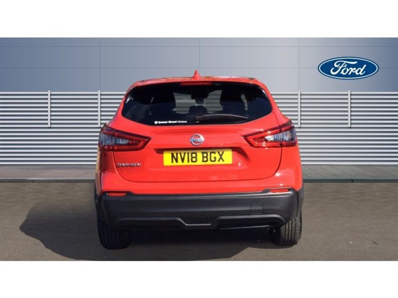 Nissan Qashqai 1.2 DiG-T Acenta 5dr