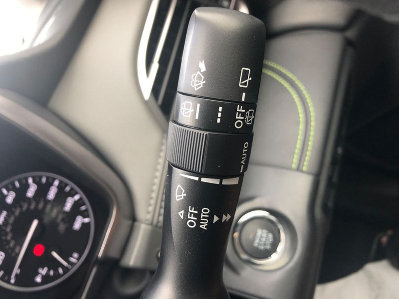 Subaru Outback 2.5i Field 5dr Lineartronic