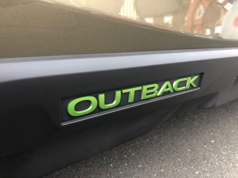 Subaru Outback 2.5i Field 5dr Lineartronic