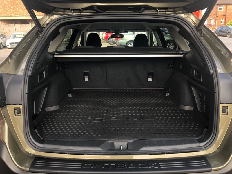 Subaru Outback 2.5i Field 5dr Lineartronic