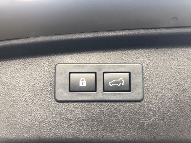 Subaru Outback 2.5i Field 5dr Lineartronic