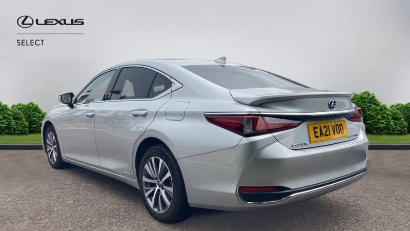 Lexus ES 300h 2.5 4dr CVT