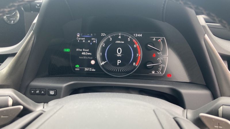 Lexus ES 300h 2.5 4dr CVT