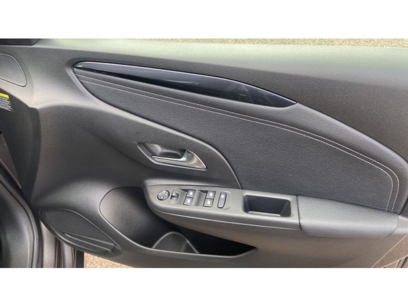 Vauxhall Corsa 1.2 Turbo Elite Nav Premium 5dr Auto