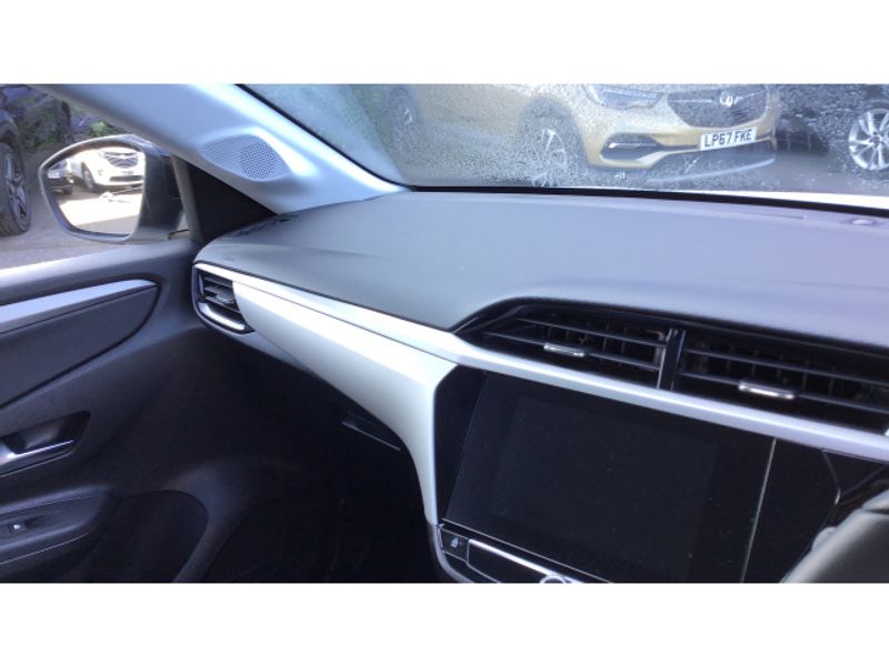 Vauxhall Corsa 1.2 SE Nav 5dr