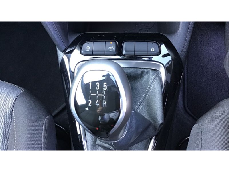 Vauxhall Corsa 1.2 SE Nav 5dr