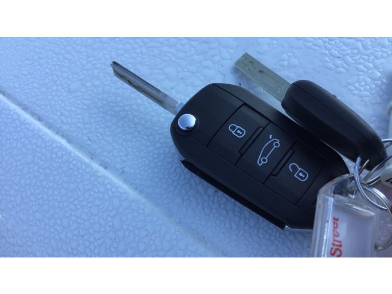 Vauxhall Corsa 1.2 SE Nav 5dr