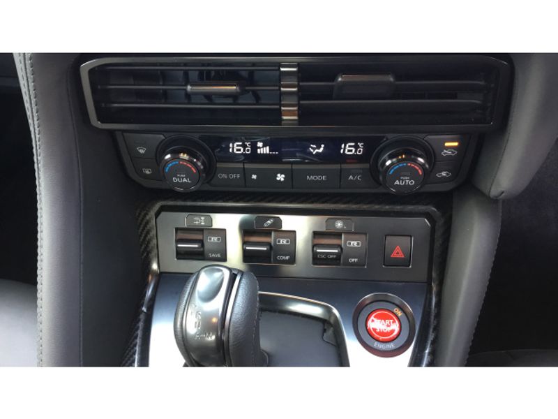 Nissan GT-R 3.8 Prestige 2dr Auto