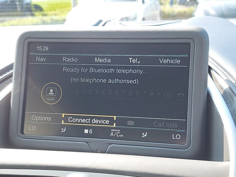 Aston Martin DB11 V12 2dr Touchtronic Auto